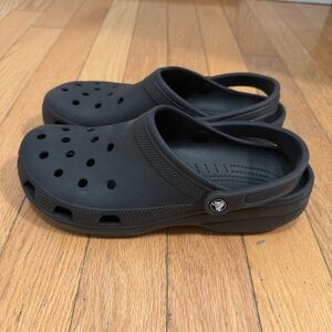 CROCS Classic Black Slip-On Clogs